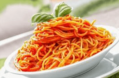 Spaghetti in Tomato Sauce