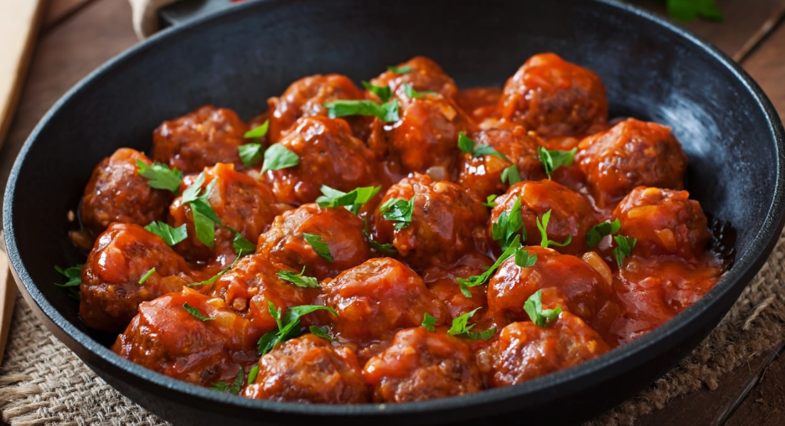 Beef Meatballs in Tomato Sauce
